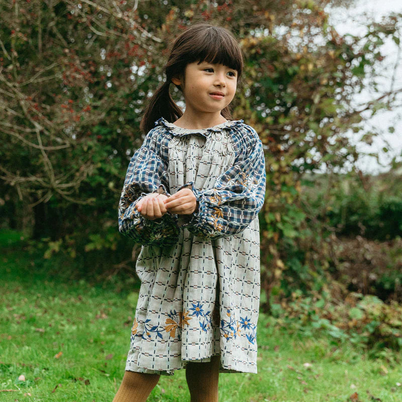 LALI KIDS TULIP DRESS / DOUBLE SIDED YARN DYE - Milk + Bots LALI KIDS TULIP DRESS / DOUBLE SIDED YARN DYE - Milk + Bots