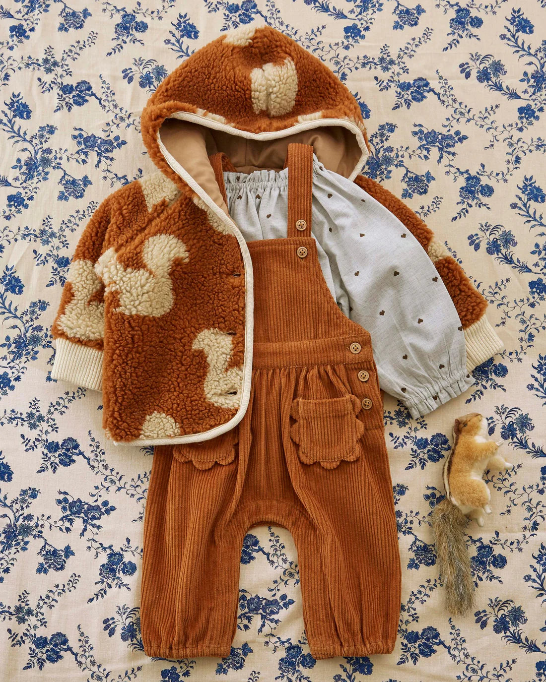 EMILE ET IDA Caramel CORDUROY flower pockets dungarees