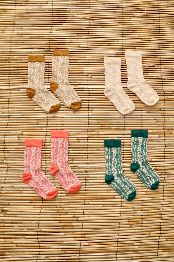 BONJOUR DIARY FLOWER TWIST SOCKS / GRANADINE PINK