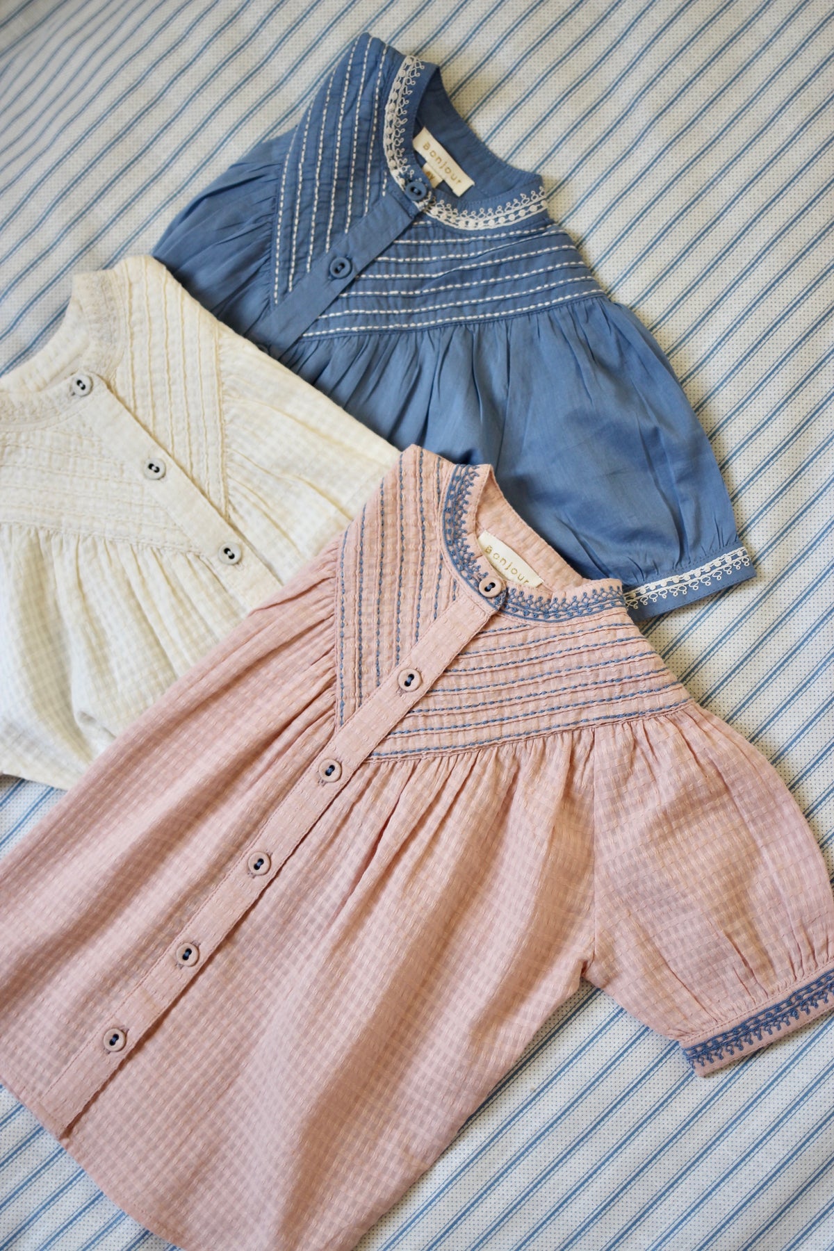 BONJOUR DIARY ESSENTIAL blouse / LIGHT PINK