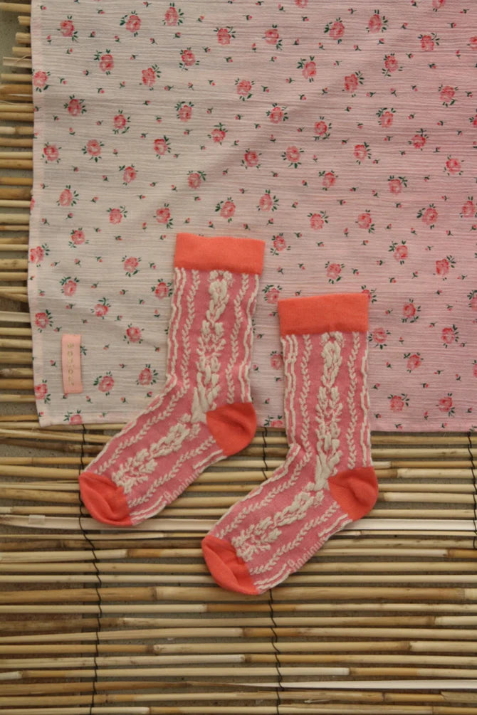 BONJOUR DIARY FLOWER TWIST SOCKS / GRANADINE PINK