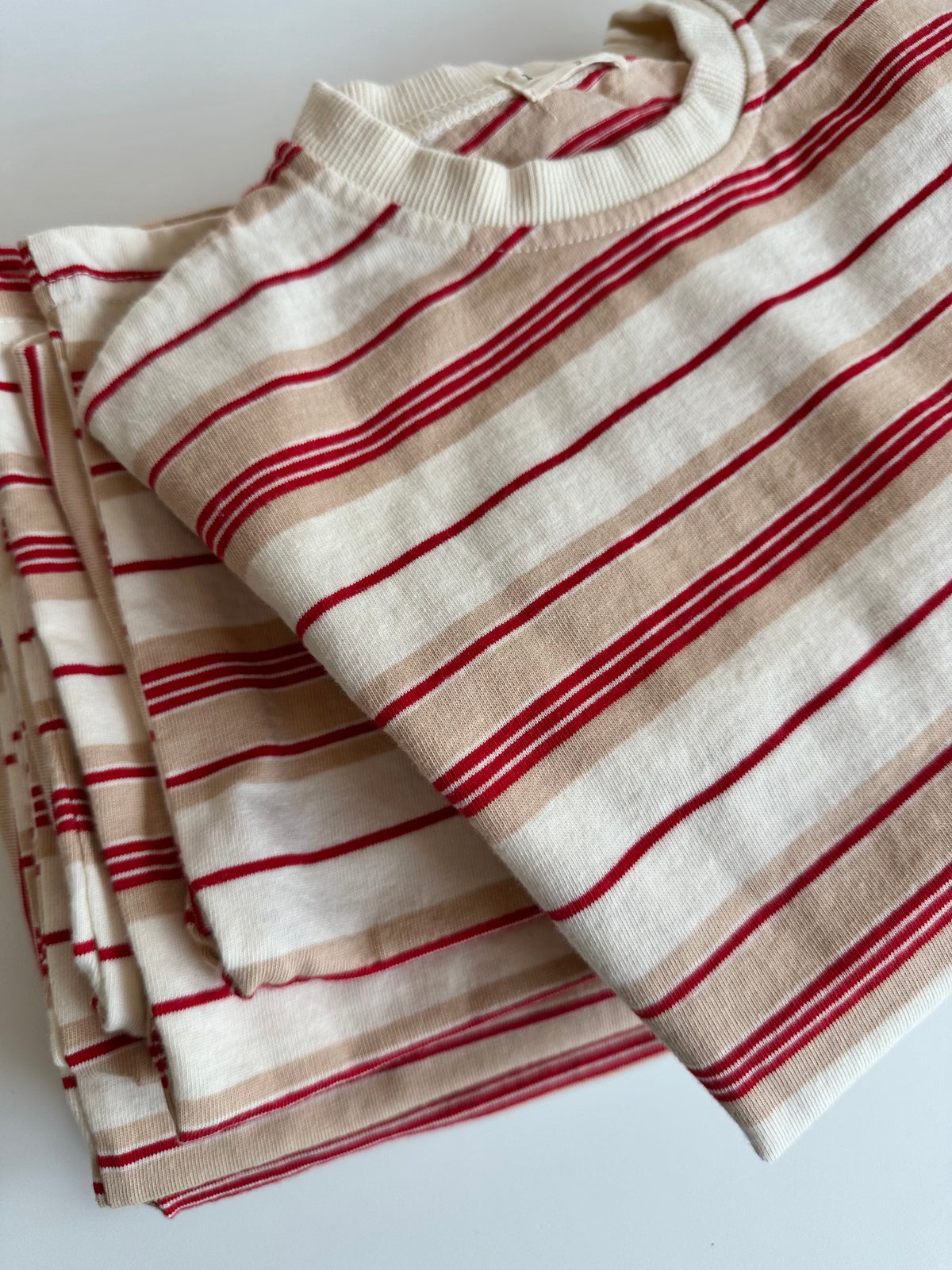 FIELD TRIP LONG SLEEVE TEE / VINTAGE RED STRIPE