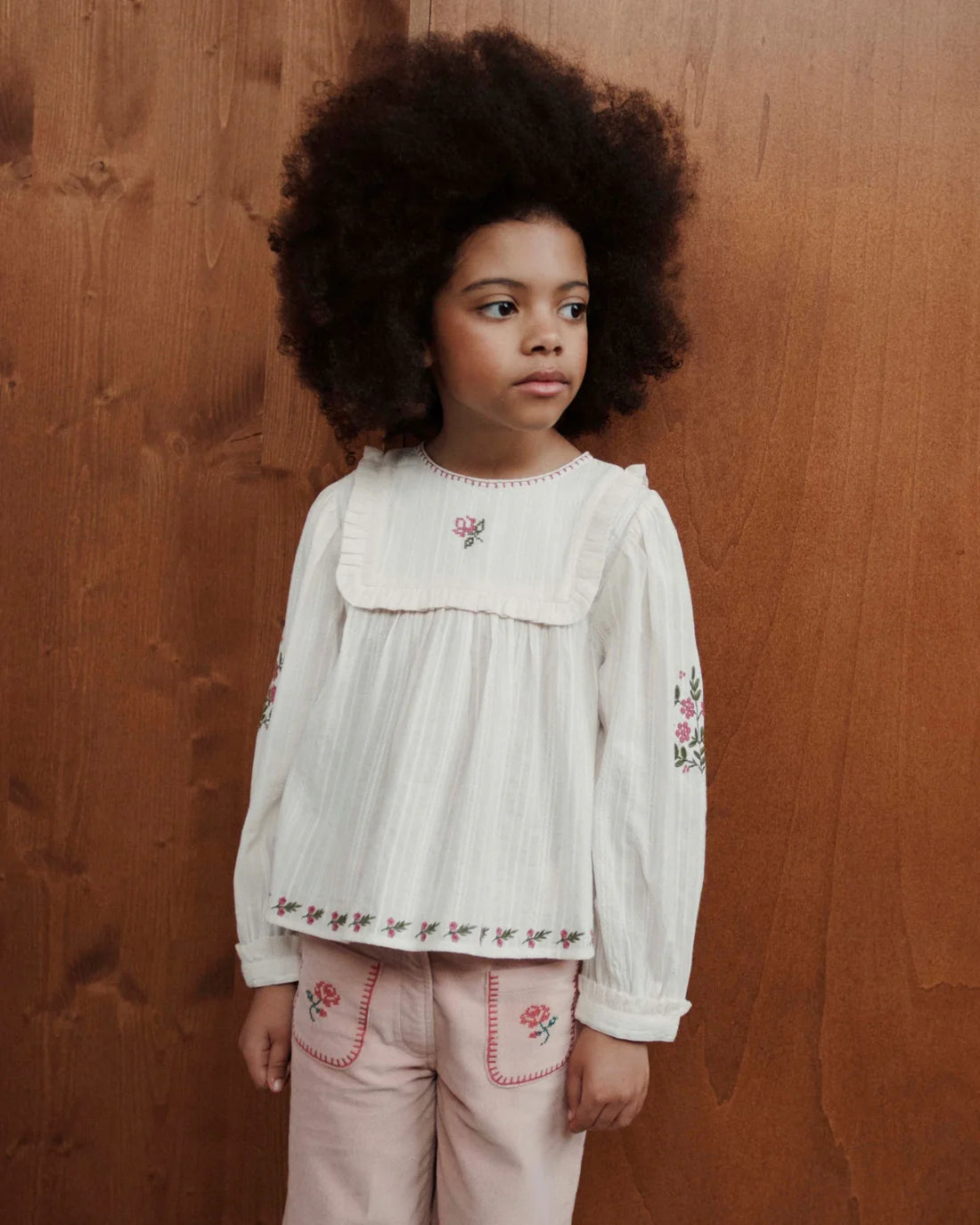 EMILE ET IDA TEXTURED BLOUSE W/ EMBROIDERED FLOWERS