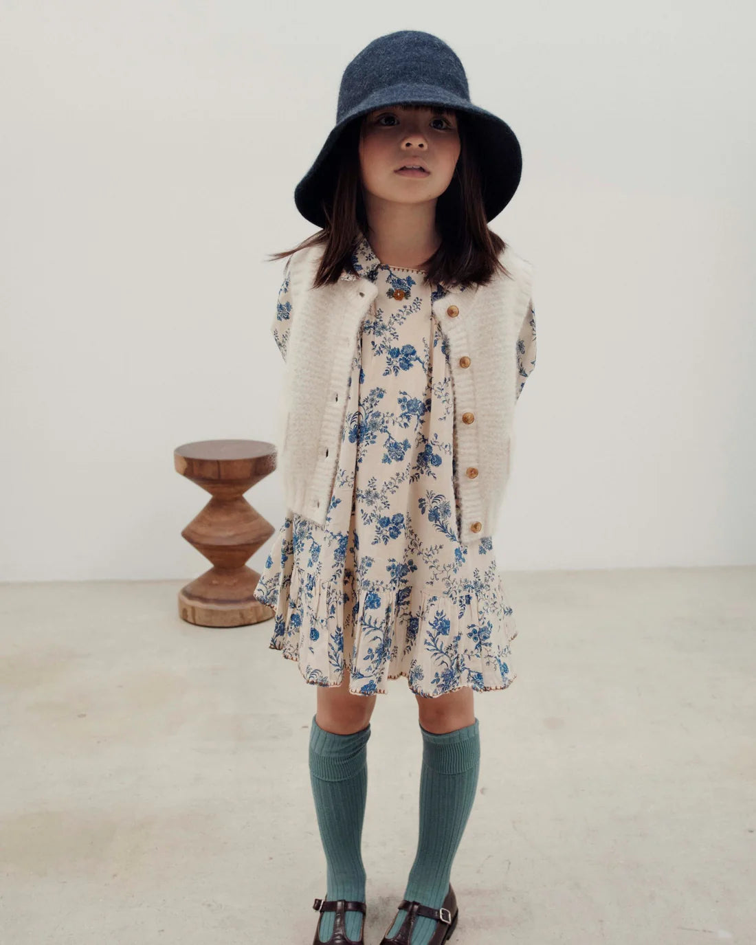 EMILE ET IDA VERY SOFT ECRU SLEEVELESS CARDIGAN