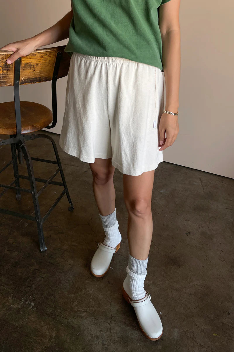 LE BON SHOPPE FLARED BASKETBALL SHORTS / NATUREL