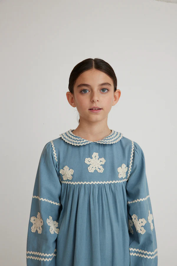 BEBE ORGANIC INGA DRESS / BLUE ZIGZAG DREAM