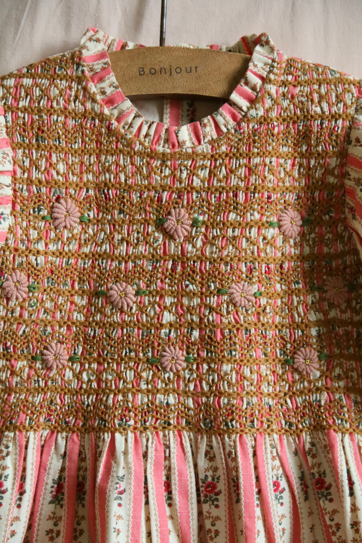 BONJOUR DIARY HANDSMOCK BLOUSE / TAPESTRY PINK STRIPE