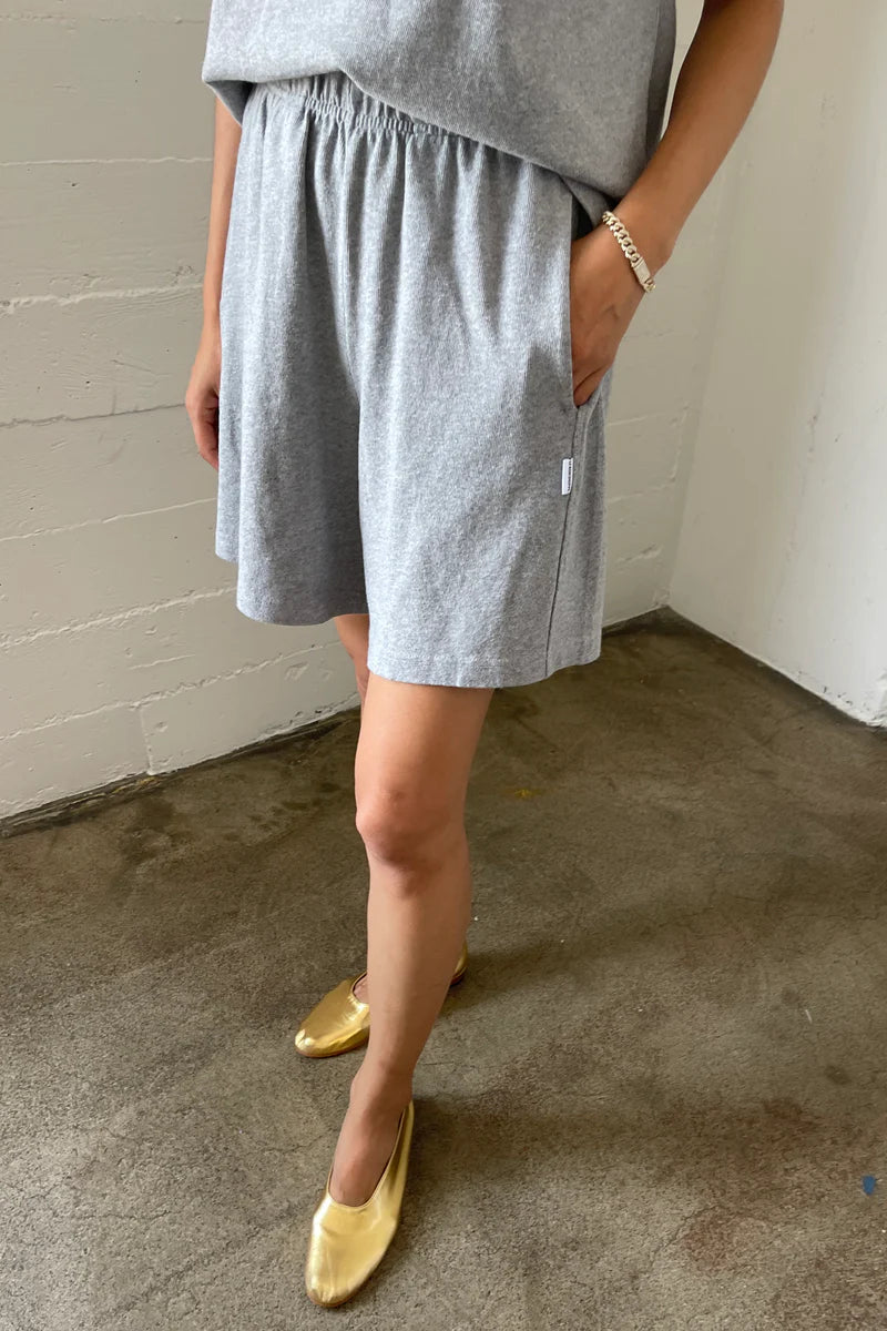 LE BON SHOPPE FLARED BASKETBALL SHORTS / HEATHER GREY