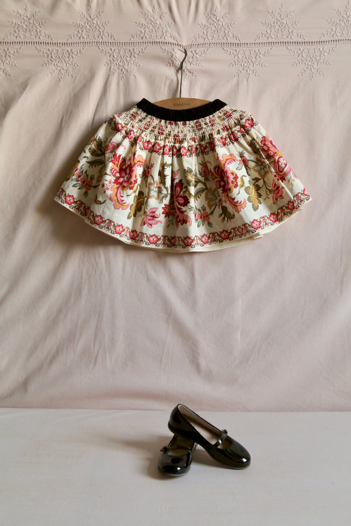BONJOUR DIARY SKIRT / JACQUELINE BORDER + ALINE PRINT