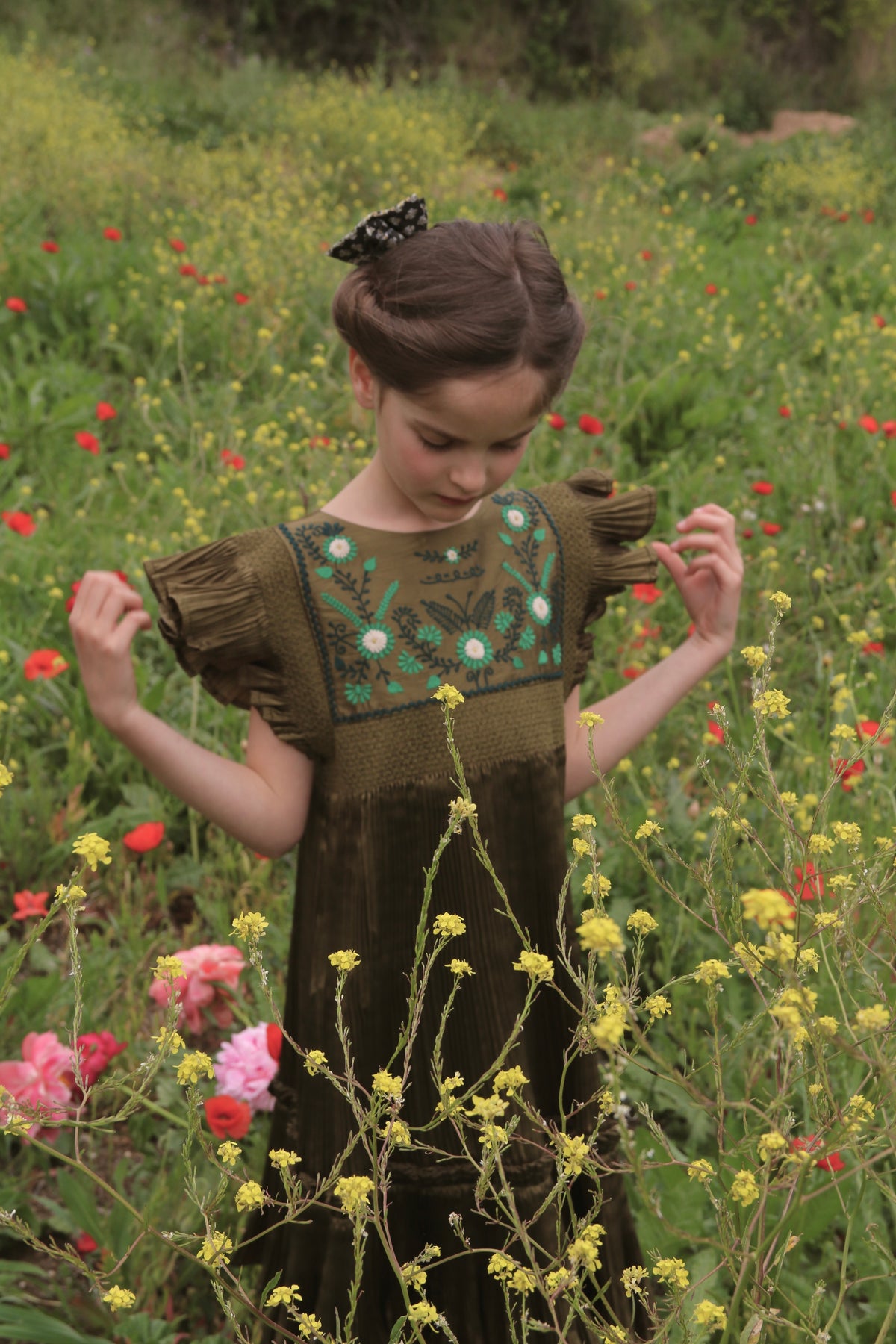 BONJOUR DIARY pleated taffeta embroidered dress / KHAKI