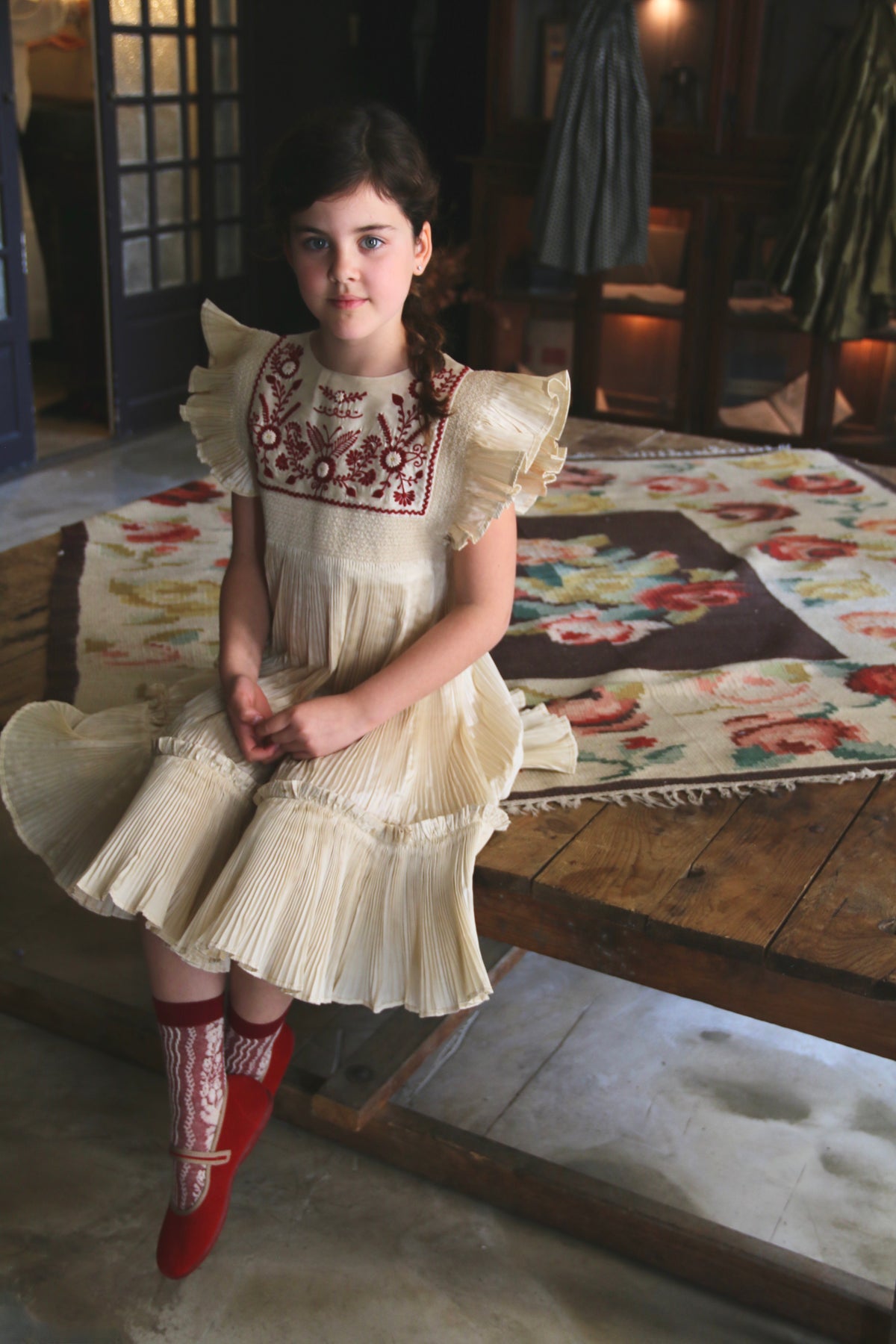 BONJOUR DIARY Ivory pleated taffeta embroidered dress