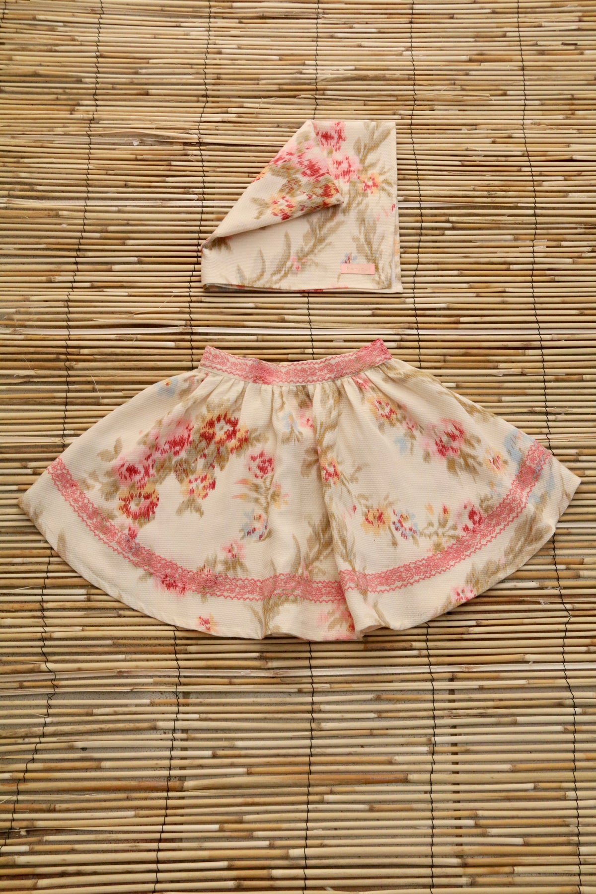 BONJOUR DIARY SKIRT + SCARF / ANTOINETTE PIQUE