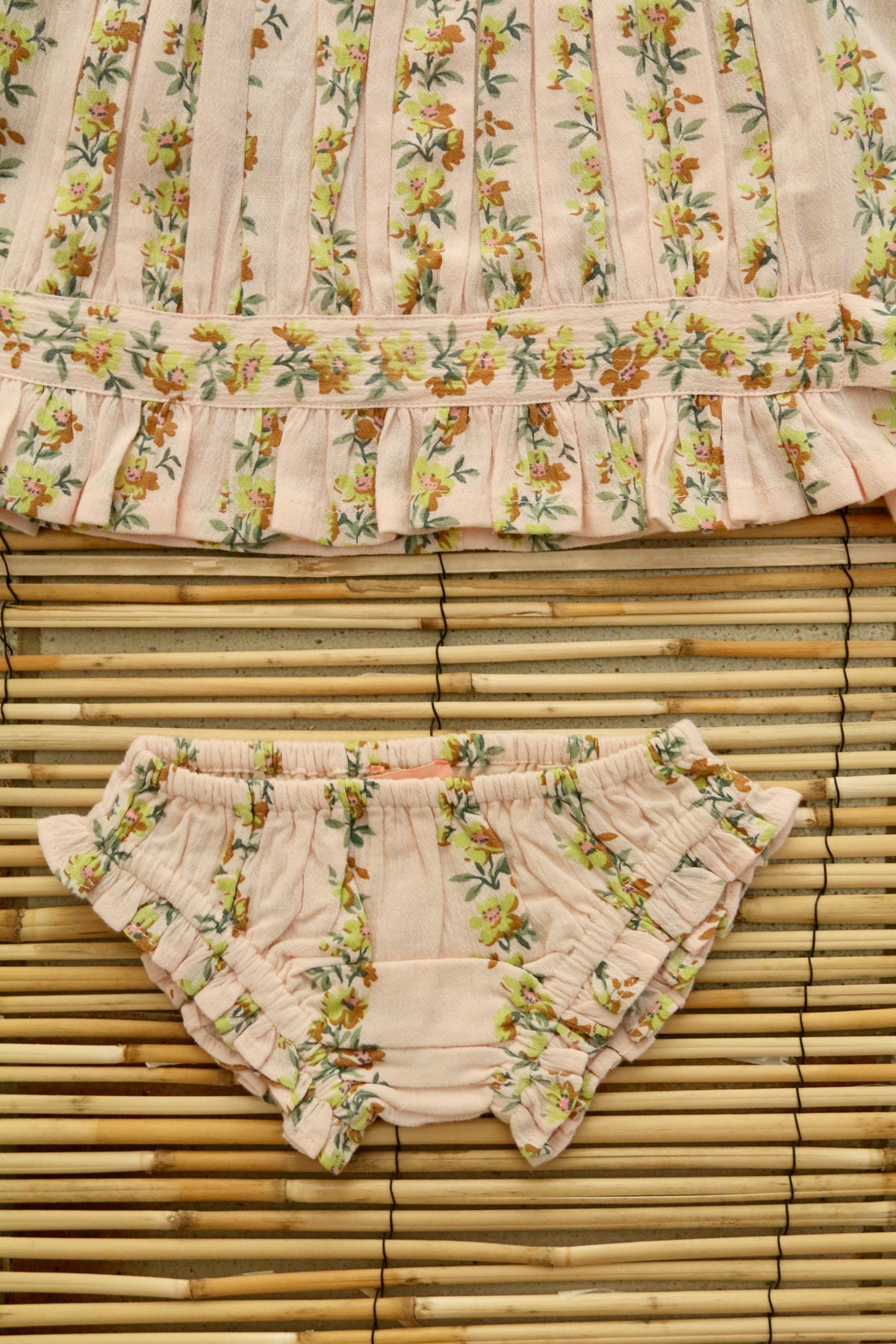 BONJOUR DIARY TOP + PANTY / FLOWER PARADE