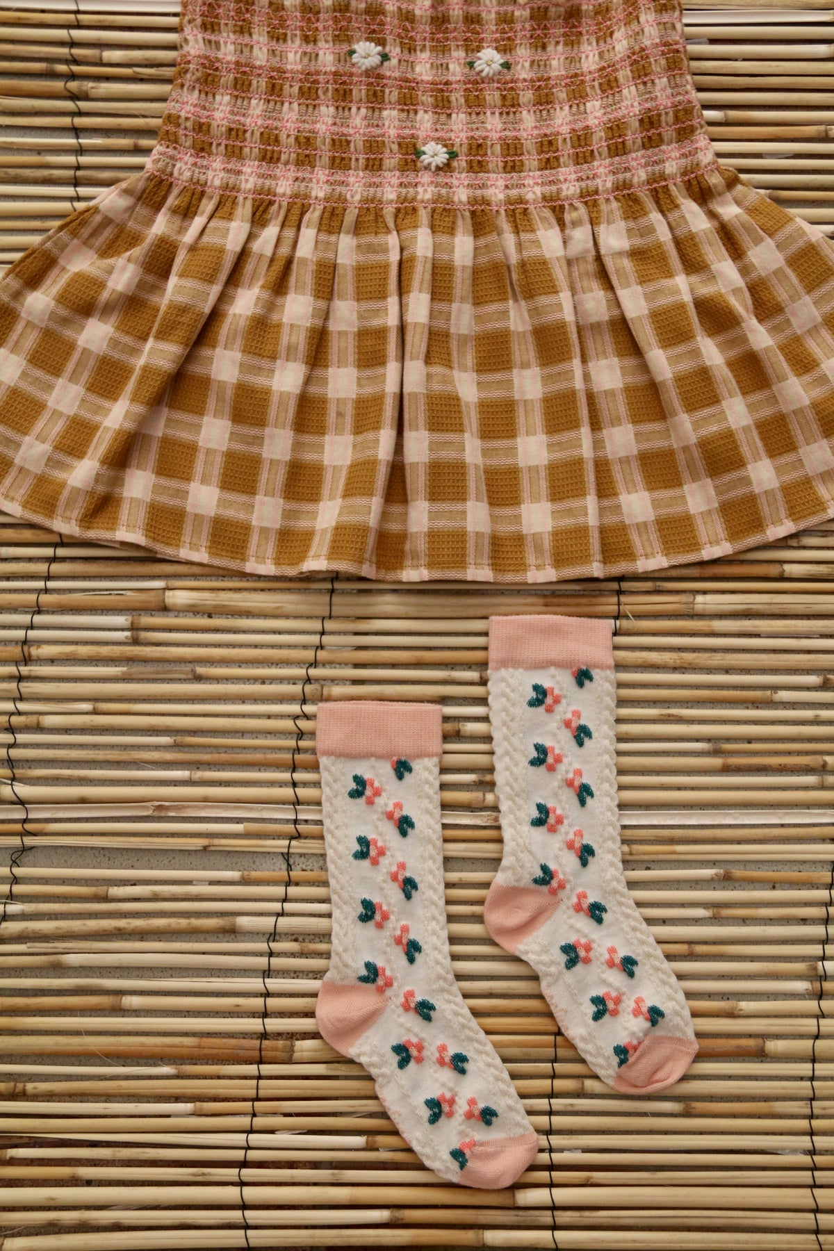 BONJOUR DIARY SHORTS + TOP SET / CARAMEL STRAWBERRY