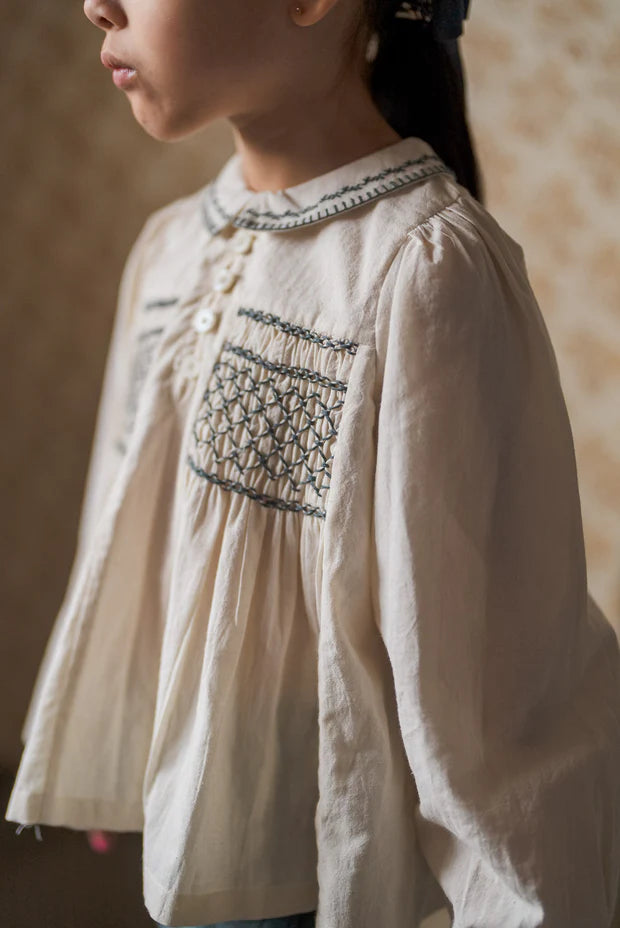 LITTLE COTTON CLOTHES GRACIE SMOCKED BLOUSE