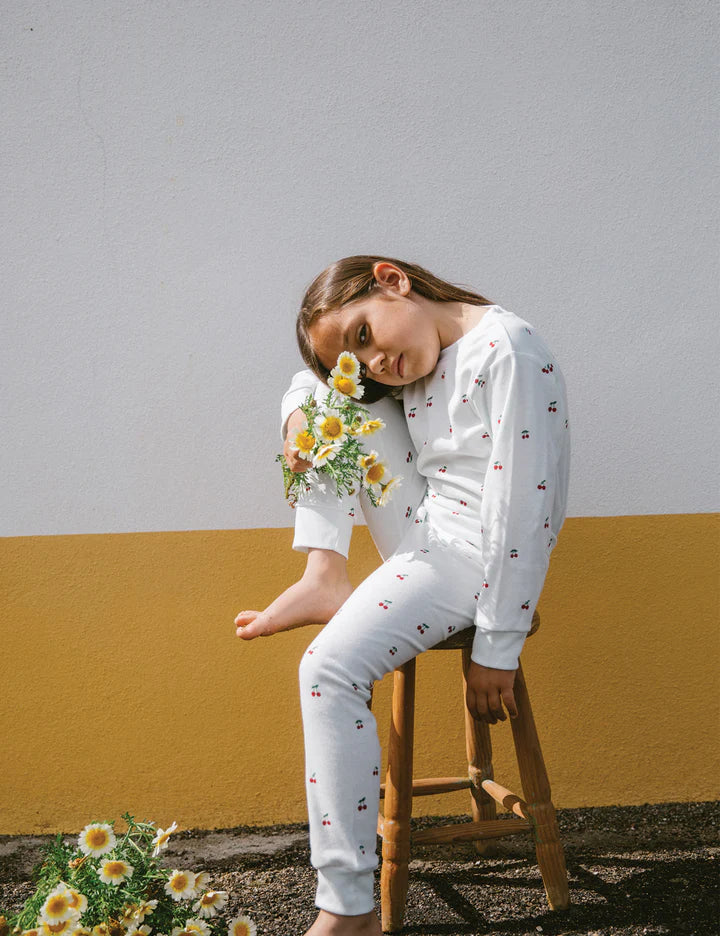 SLEEPY DOE KIDS CLASSIC PAJAMA SET / CHERRIES PALE BLUE