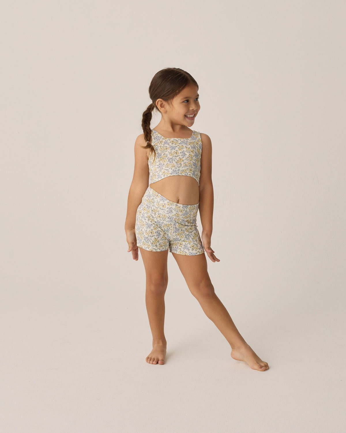 RYLEE + CRU PLAY SHORTIE SHORT / BLOOM