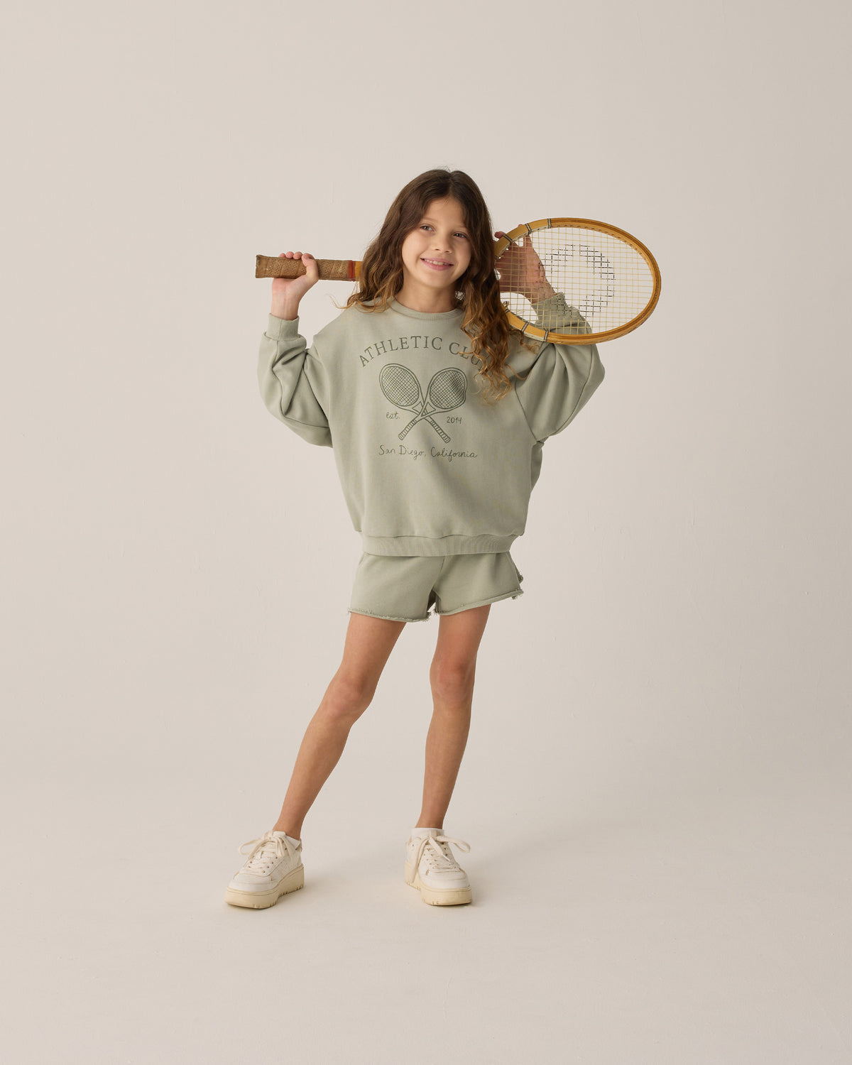 RYLEE + CRU PLAY LEGEND SWEATSHIRT / ATHLETIC CLUB