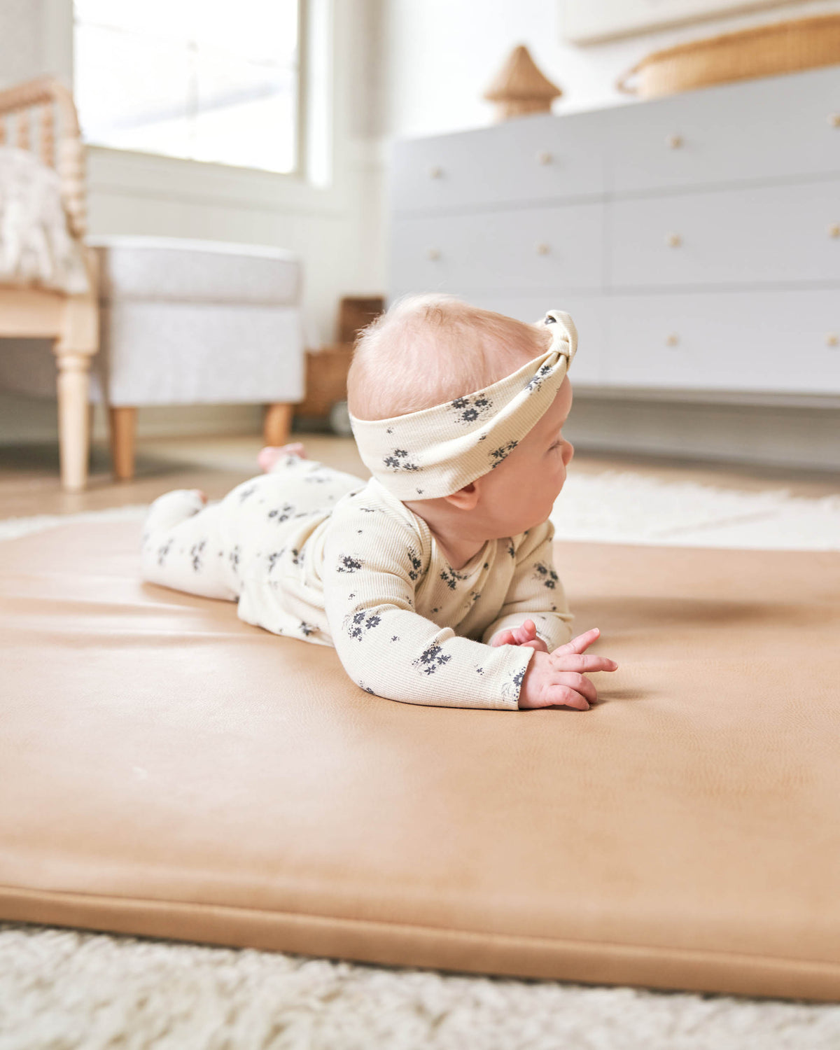 QUINCY MAE KNOTTED HEADBAND / NAVY DITSY