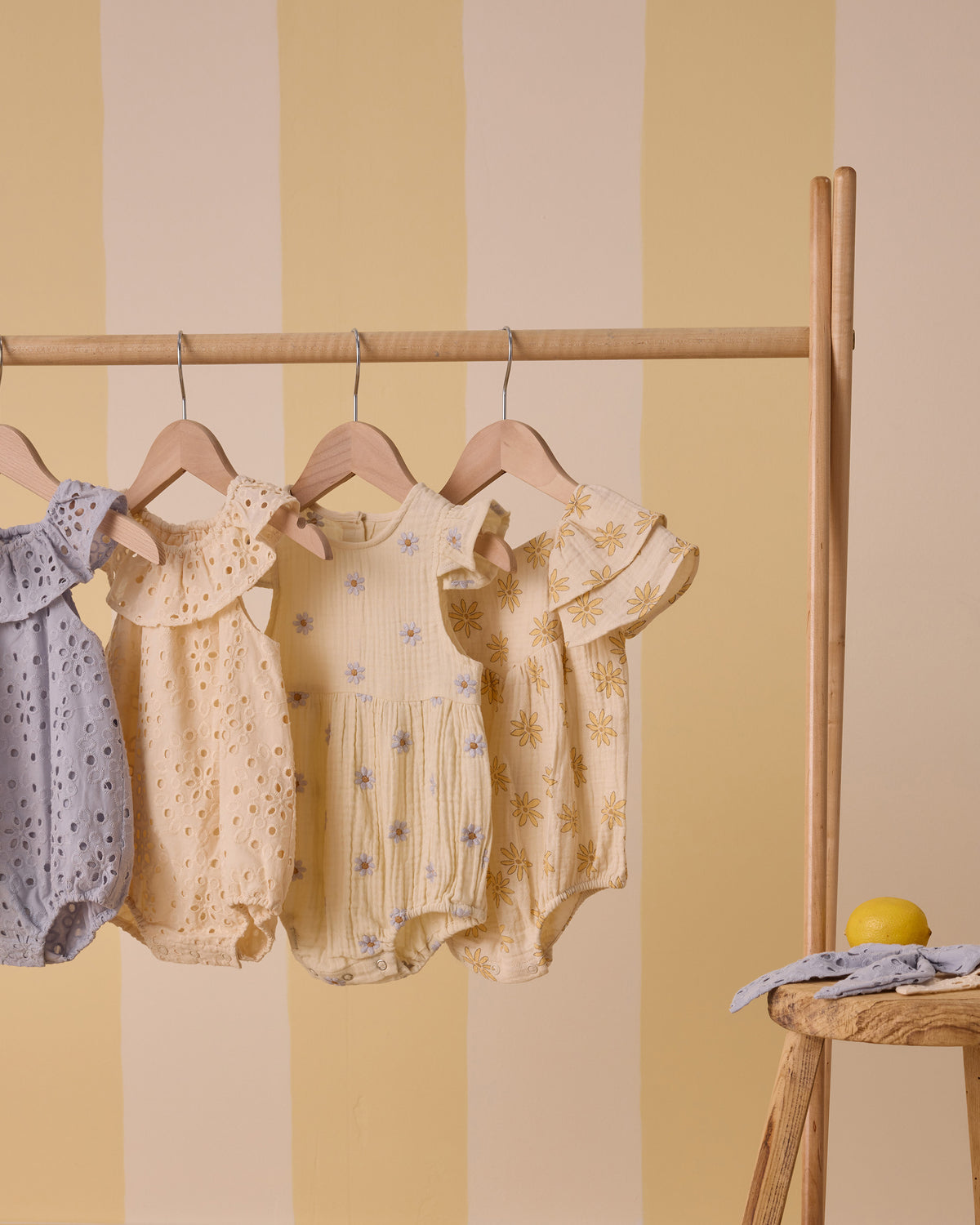 RYLEE + CRU AMELIA ROMPER / BLUE DAISIES