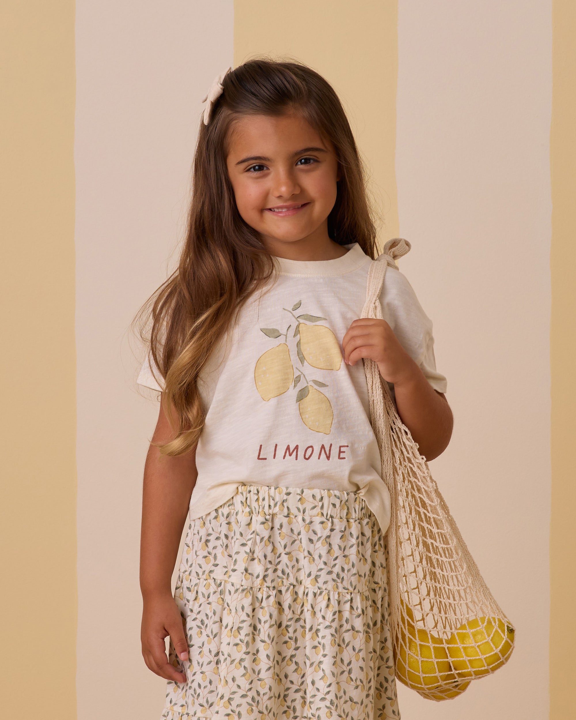 RYLEE + CRU TIERED MIDI SKIRT / LEMONS