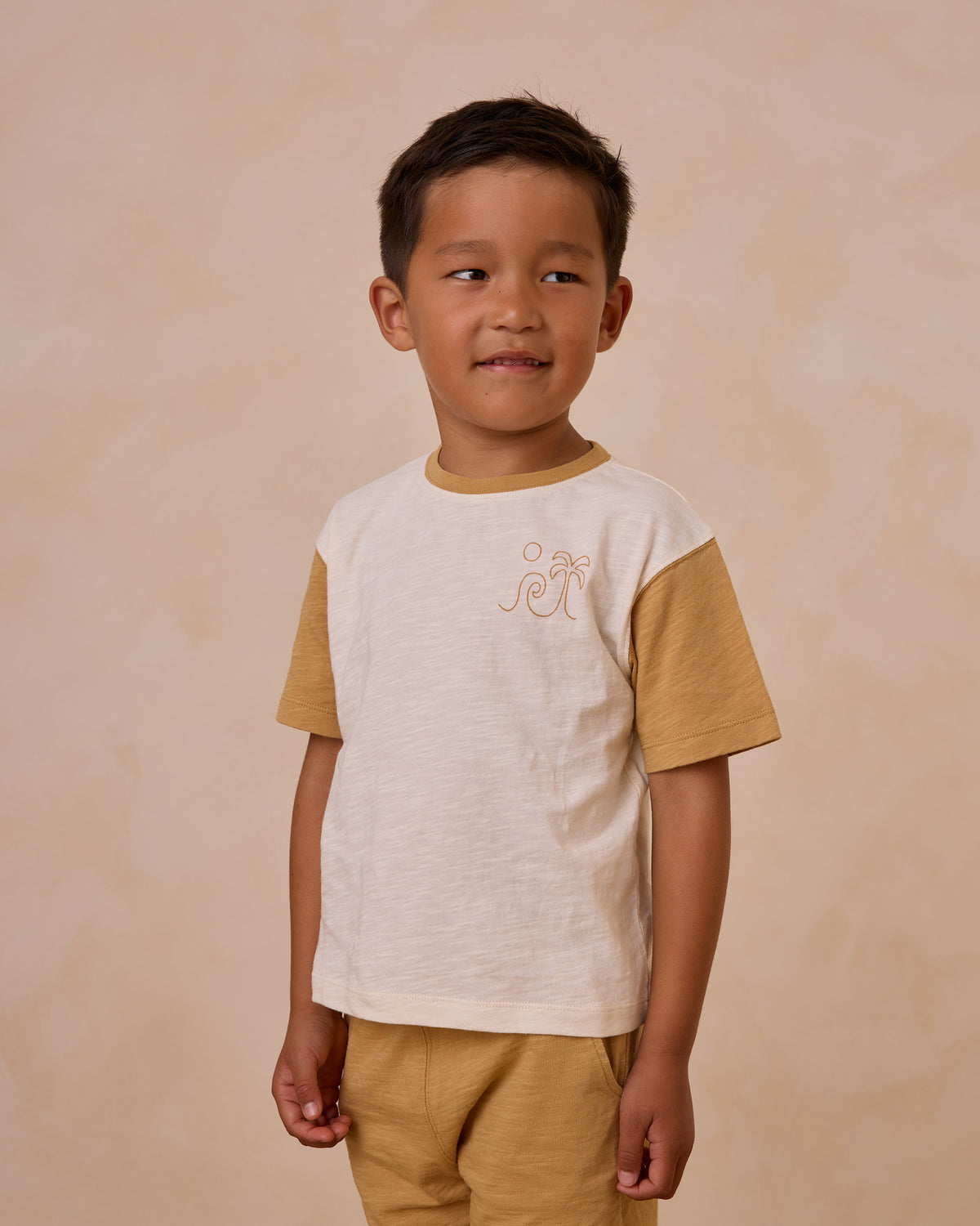 RYLEE + CRU SHORT SLEEVE TEE / SUMMER VIBES