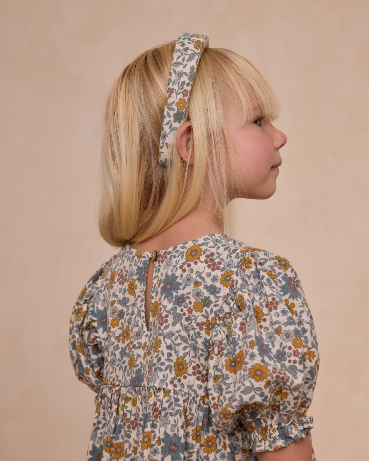 RYLEE + CRU PADDED HEADBAND / GARDENIA