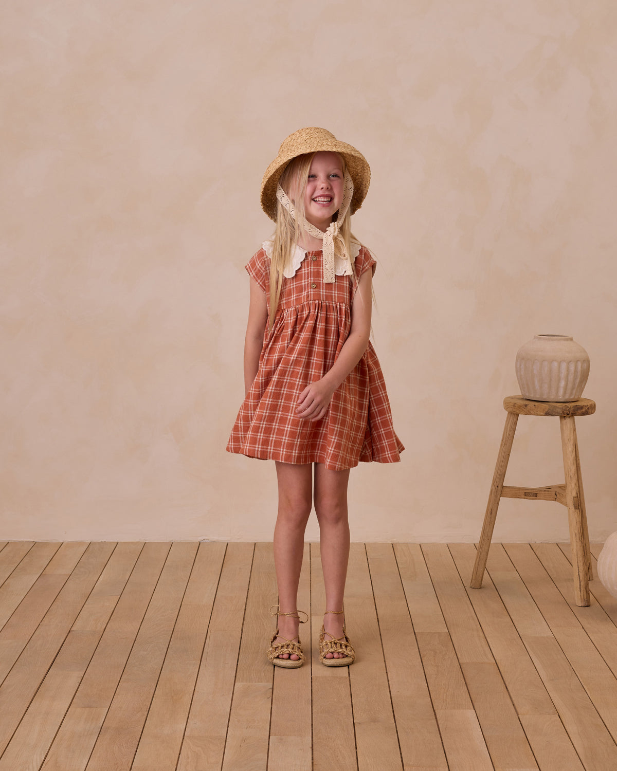RYLEE + CRU COLLARED BABYDOLL DRESS / POPPY CHECK