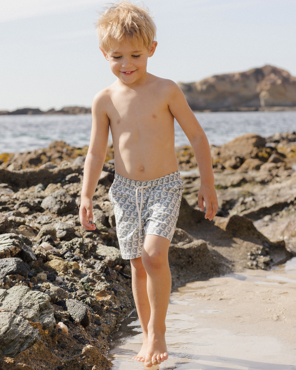 RYLEE + CRU BOARDSHORT / OCEAN WAVES