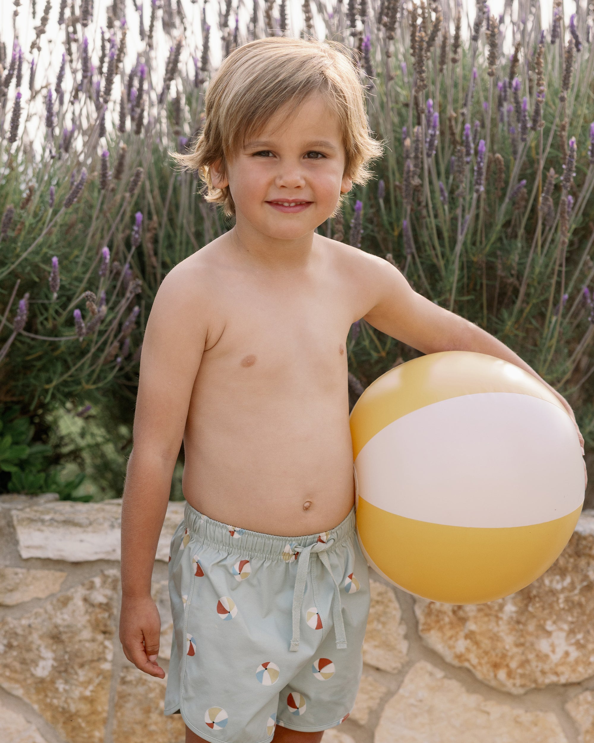 RYLEE + CRU SWIM TRUNK / BEACH BALLS