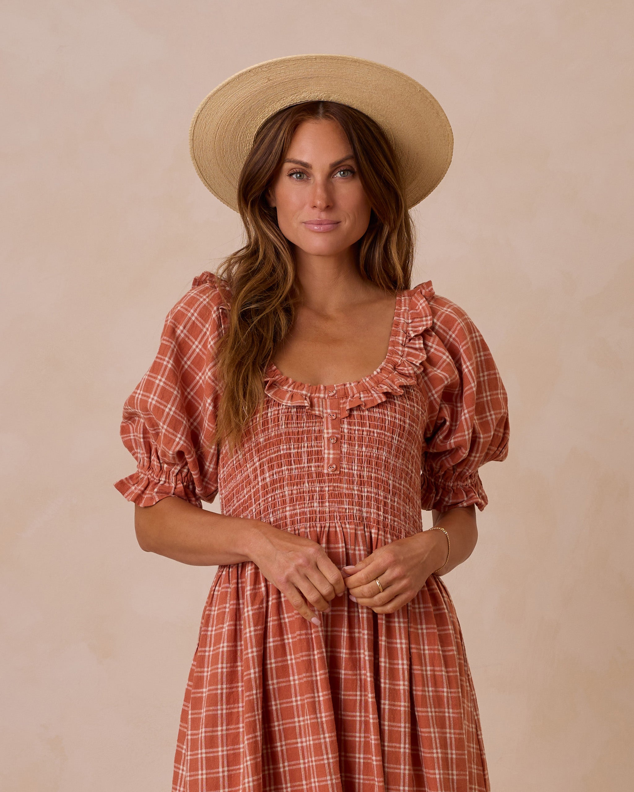RYLEE + CRU WOMEN'S LEXI DRESS / POPPY CHECK - Milk + Bots RYLEE + CRU WOMEN'S LEXI DRESS / POPPY CHECK - Milk + Bots