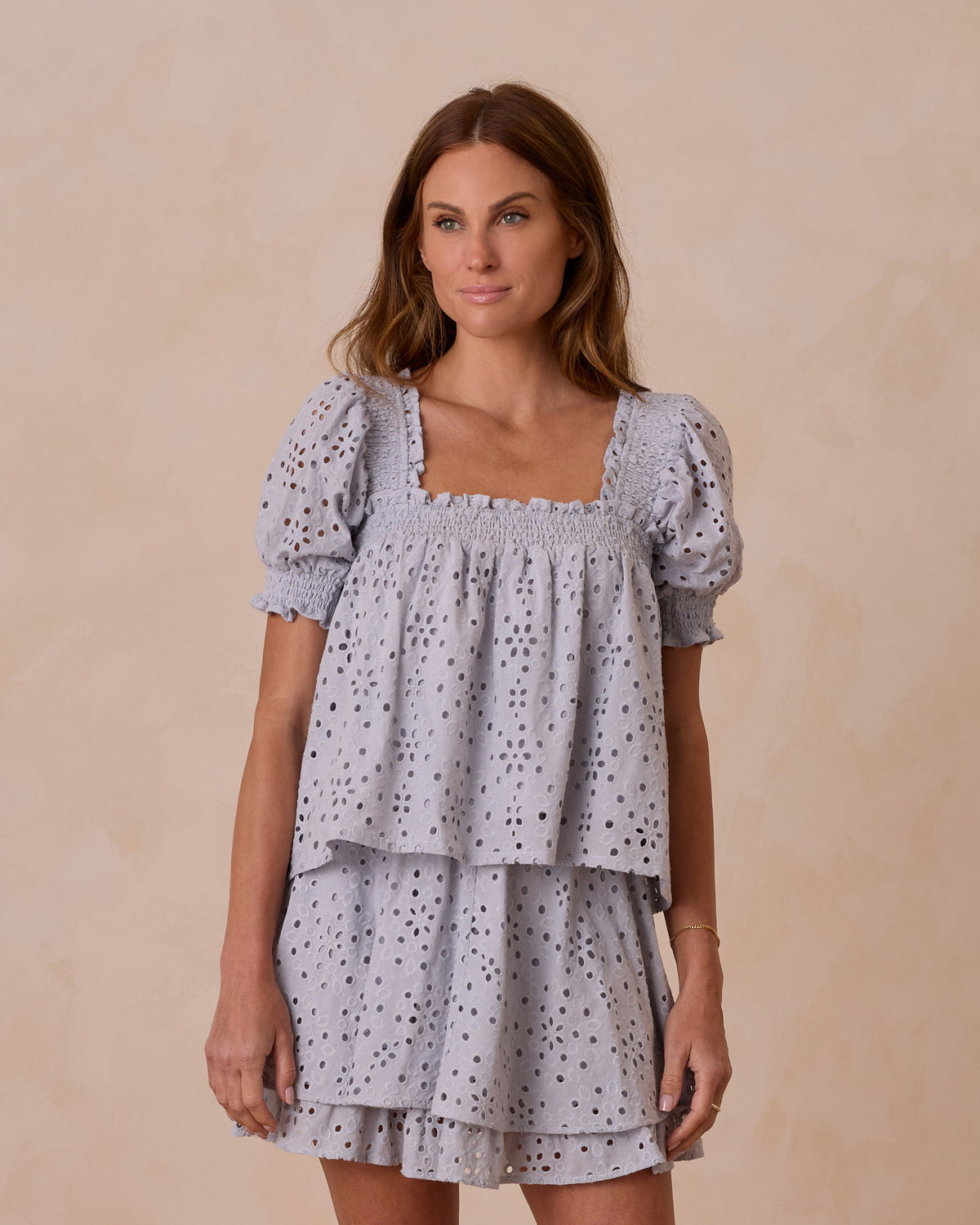 RYLEE + CRU WOMEN&#39;S MILAN BLOUSE / LIGHT BLUE