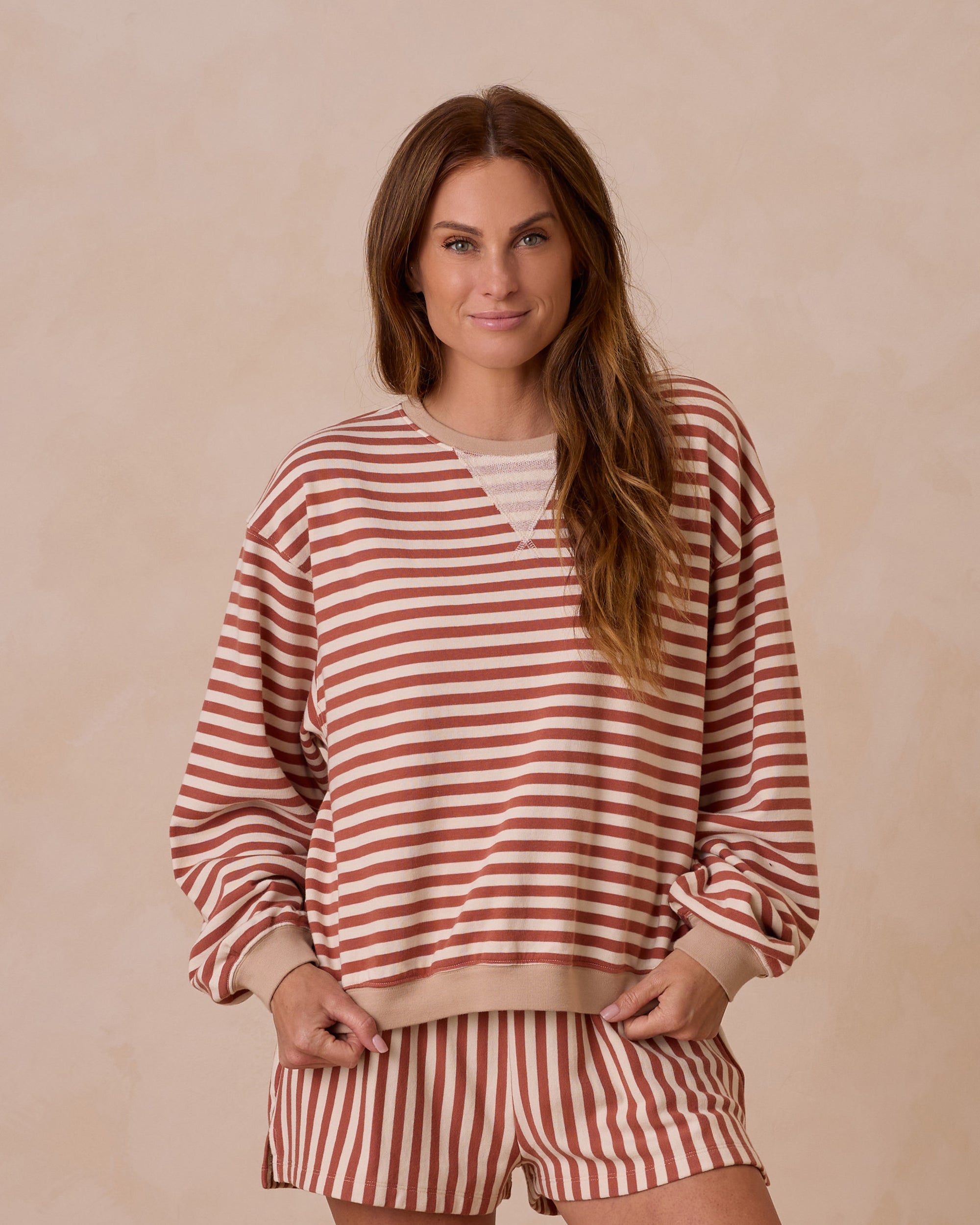 RYLEE + CRU WOMEN'S OVERSIZED CREW + SHORT SET / POPPY STRIPE