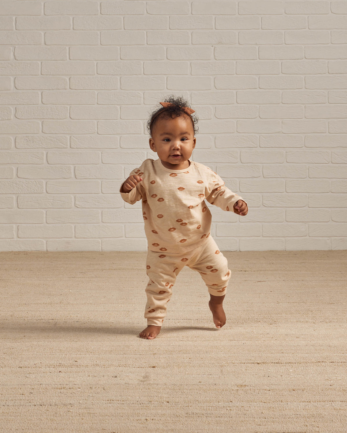 RYLEE + CRU SLOUCH PANT / LIPS