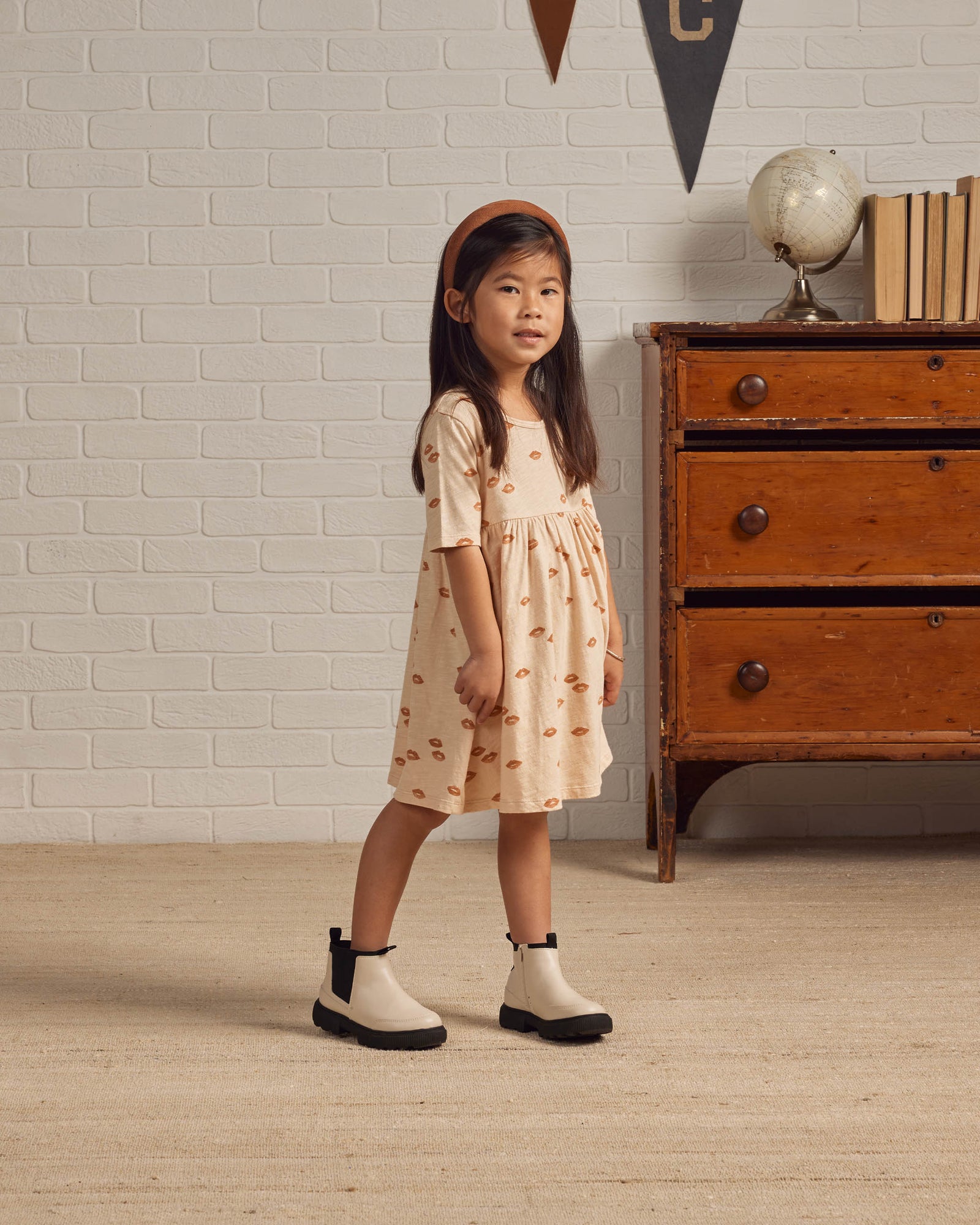 RYLEE + CRU FINN DRESS / LIPS