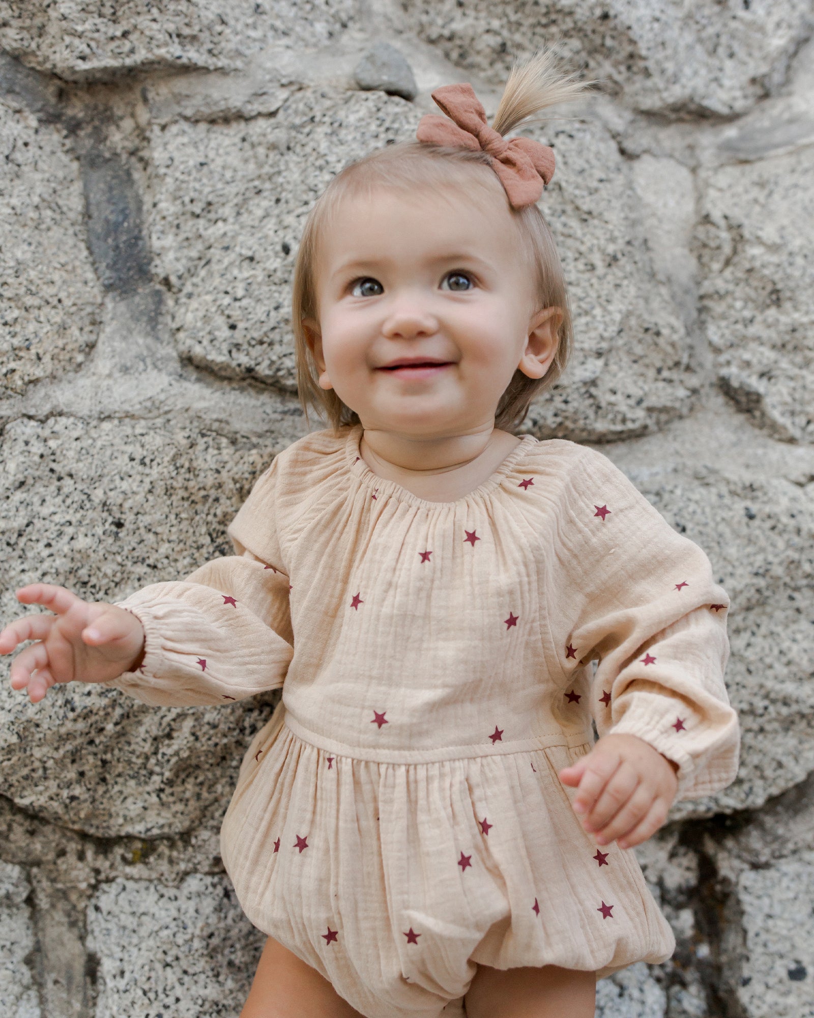 RYLEE + CRU LONG SLEEVE BUBBLE ROMPER / STARS