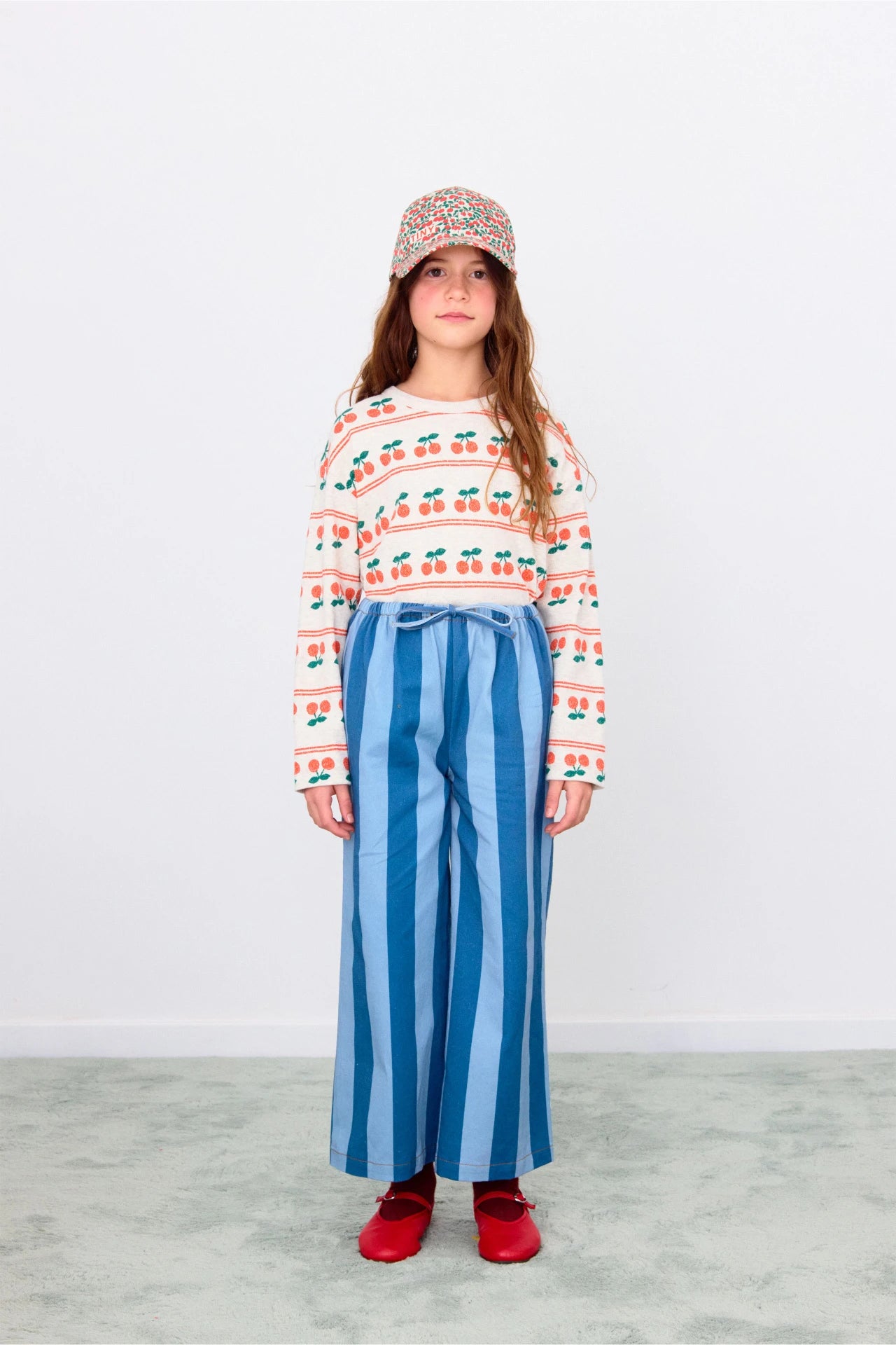 TINYCOTTONS CHERRY PATTERN RIB TEE