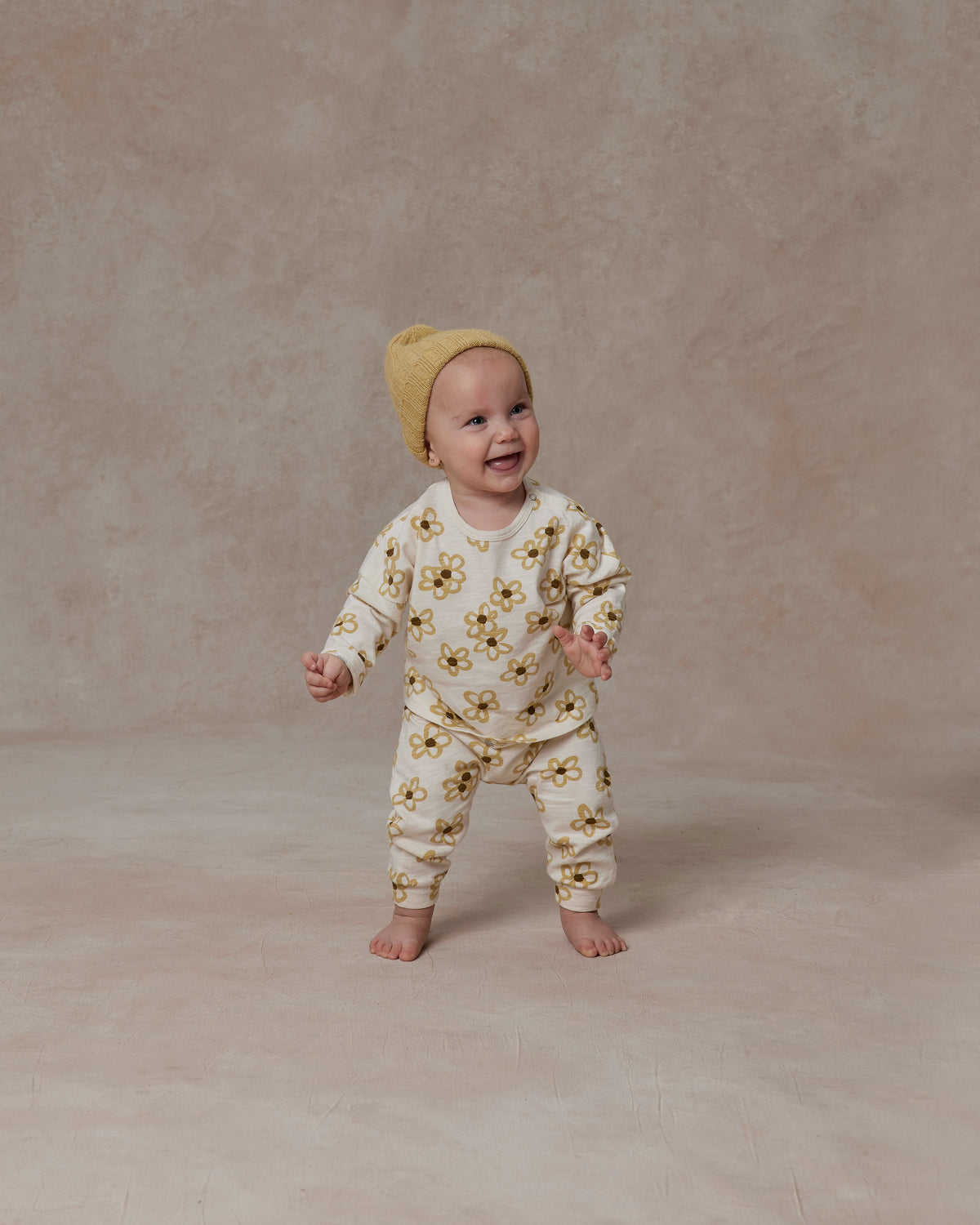 RYLEE + CRU LONG SLEEVE TEE / DAISY