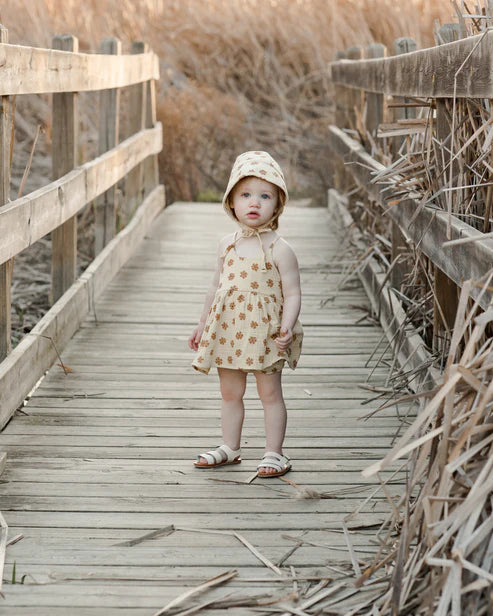 RYLEE + CRU BRIMMED BONNET / LEMON DAISIES