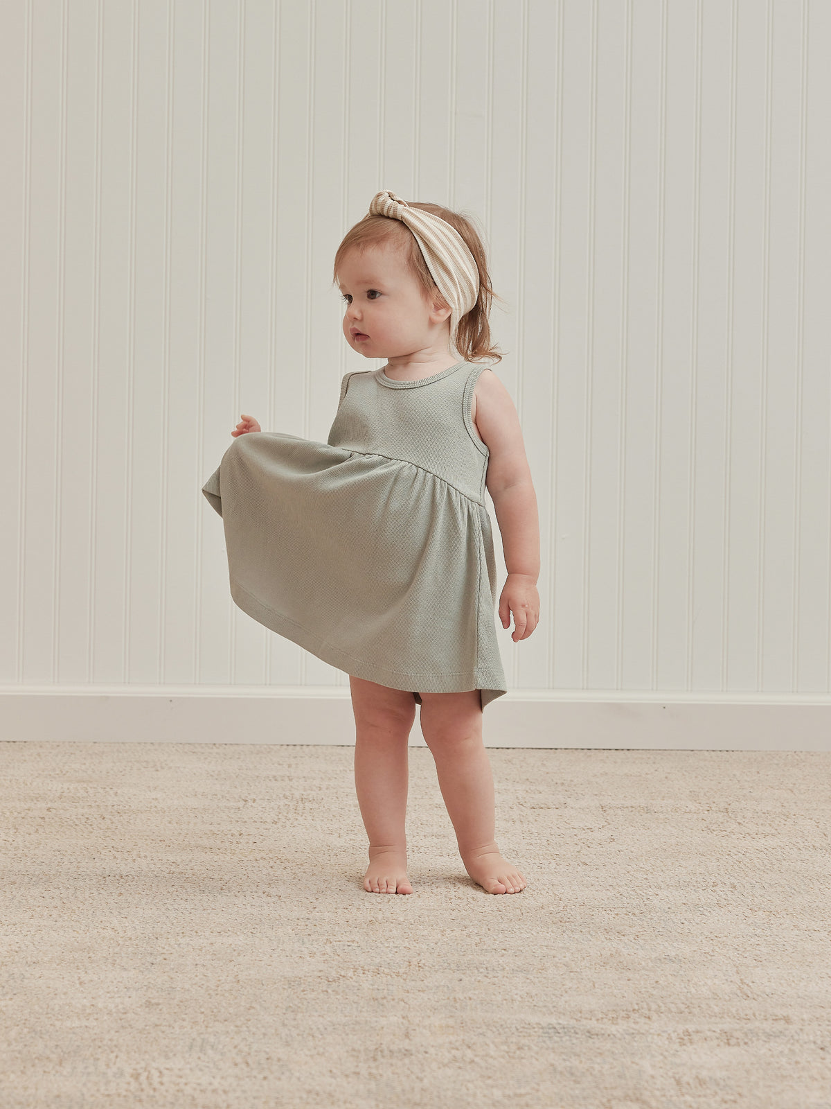 QUINCY MAE RIBBED KNOTTED HEADBAND / LATTE STRIPE