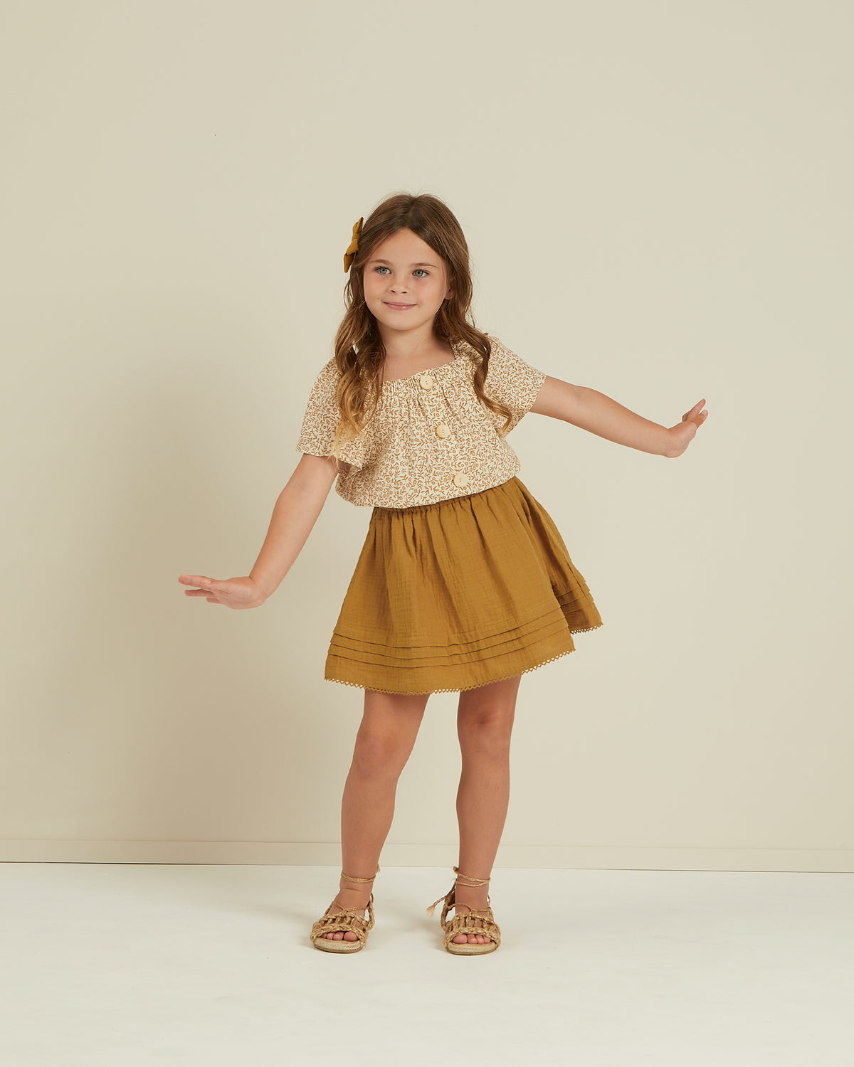 トップス Dorothy heart tops andmary beige andmary Dorothy heart tops beige - メルカリ