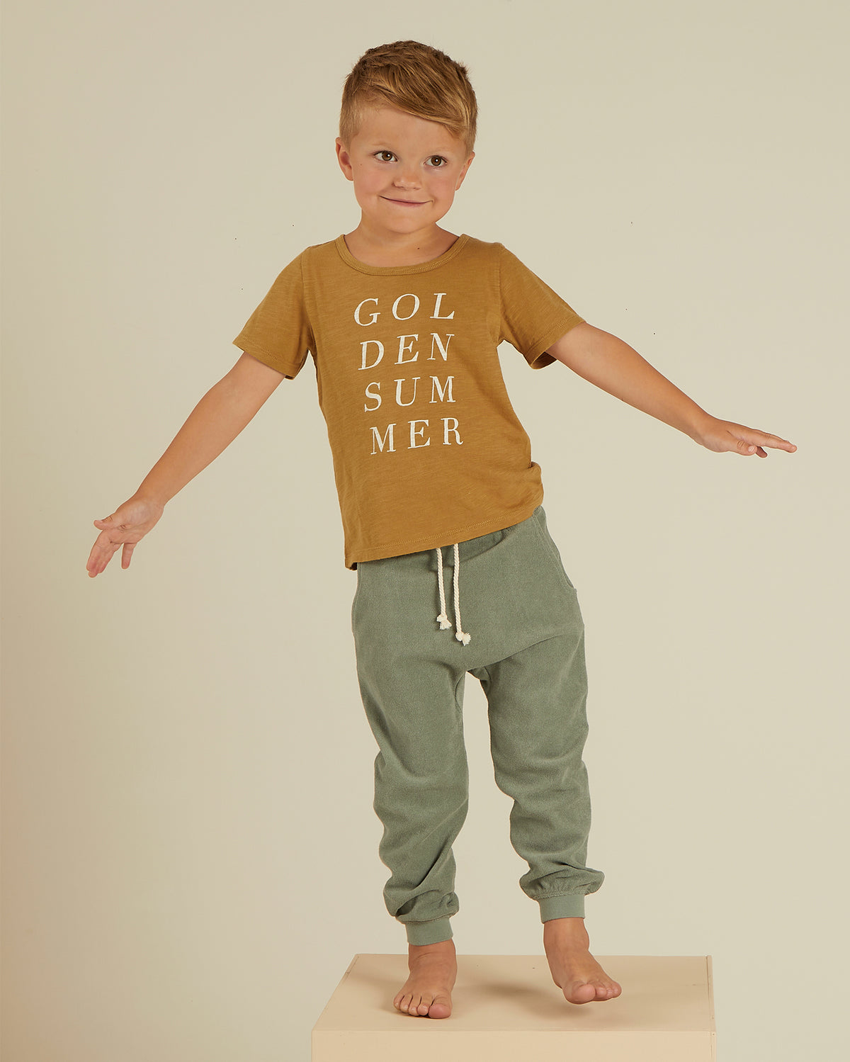 RYLEE + CRU BASIC TEE / GOLDEN SUMMER