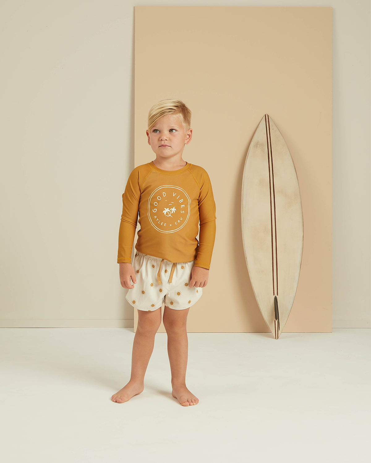 RYLEE + CRU RASHGUARD / GOOD VIBES