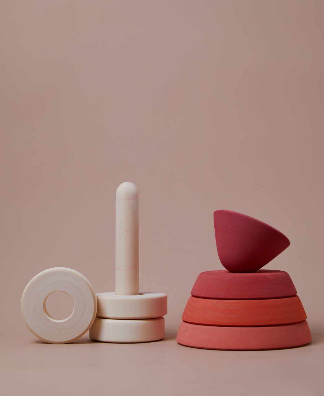 RADUGA GREZ AMANITAS STACKING TOWER