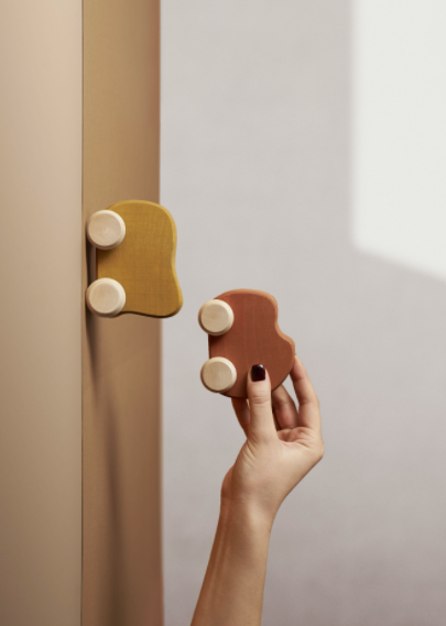 RADUGA GREZ WOODEN TOY CAR / CLAY