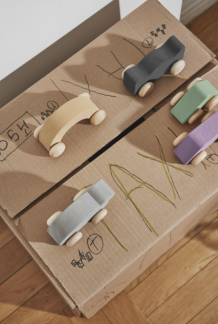 RADUGA GREZ WOODEN TOY CAR / COAL