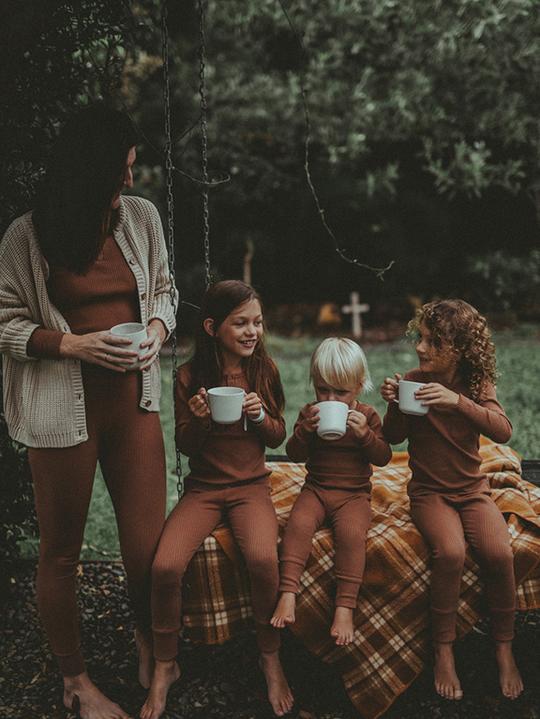 THE SIMPLE FOLK RIBBED TOP / BRONZE